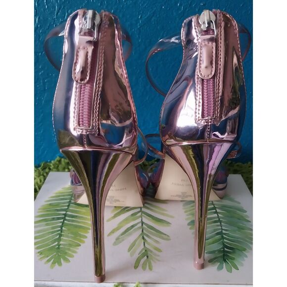 Nine West Women's Leah3 Sandal Stiletto Heel Pink Chrome See through Straps 7 - Picture 8 of 9